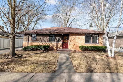 1631 N Viola St, Appleton, WI 54911