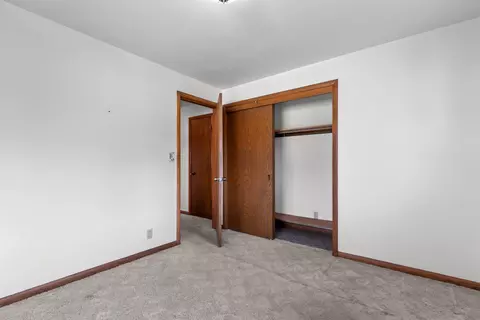 Bedroom - 1631 N Viola St, Appleton, WI 54911 photo 2 of 4