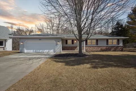263 Alison Ct, Wrightstown, WI 54180
