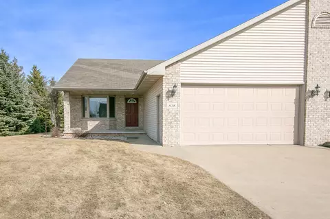 815 Rundquist Way, Kimberly, WI 54136