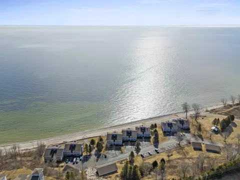 160 Summit Beach Dr #E, Algoma, WI 54201 photo 32