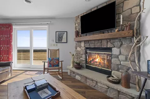 160 Summit Beach Dr #E, Algoma, WI 54201 photo 4
