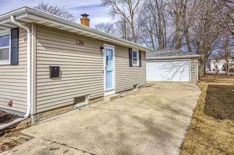 218 E Hoover Ave, Appleton, WI 54914 photo 6