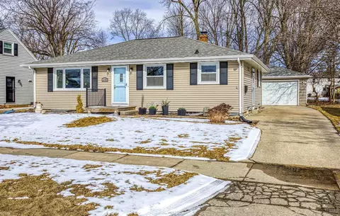 218 E Hoover Ave, Appleton, WI 54914