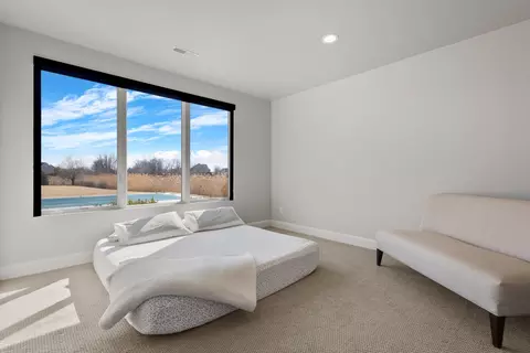 Bedroom - 2415 E Downs Rdg, Appleton, WI 54913 photo 6 of 7