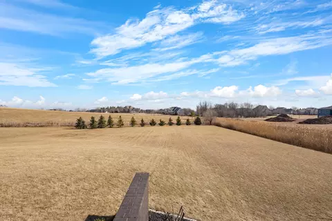 Exterior - 2415 E Downs Rdg, Appleton, WI 54913 photo 6 of 9