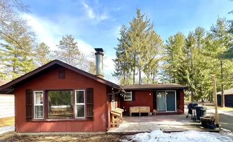 N3231 River Bend Drive, Peshtigo, WI 54157
