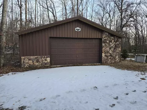 11587 Kalies Shady Ln, Crivitz, WI 54114