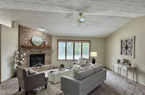 w6017 Pearl Drive, Appleton, WI 54915 photo 5