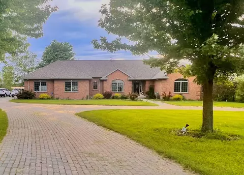 w177 Rolling Acres Court, Kaukauna, WI 54130