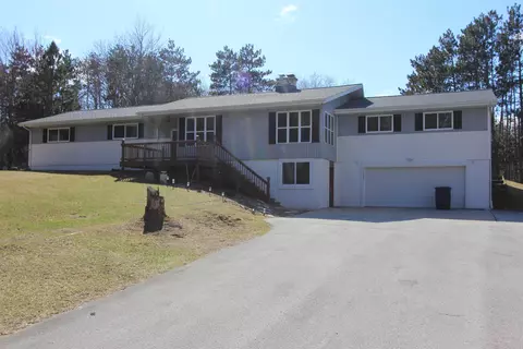 2635 Northwood Rd, Green Bay, WI 54313