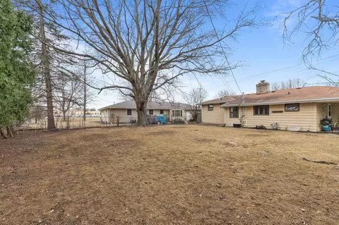 Exterior - 1107 E Calumet St, Appleton, WI 54915 photo 7 of 7