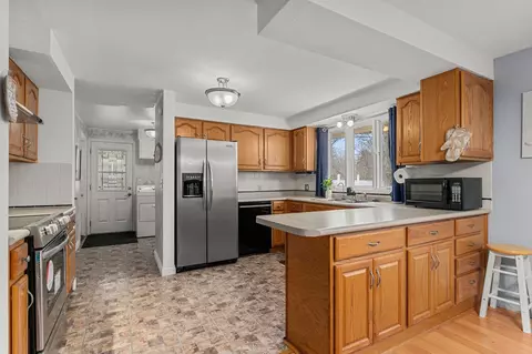 Kitchen - 1107 E Calumet St, Appleton, WI 54915 photo 4 of 4