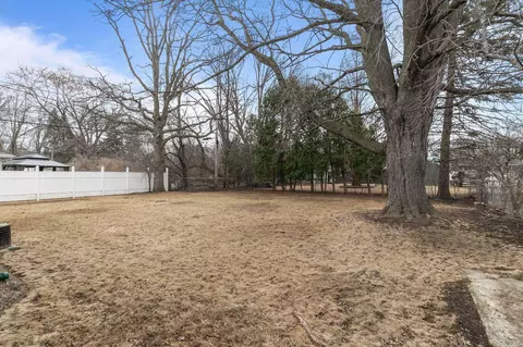 Exterior - 1107 E Calumet St, Appleton, WI 54915 photo 5 of 7