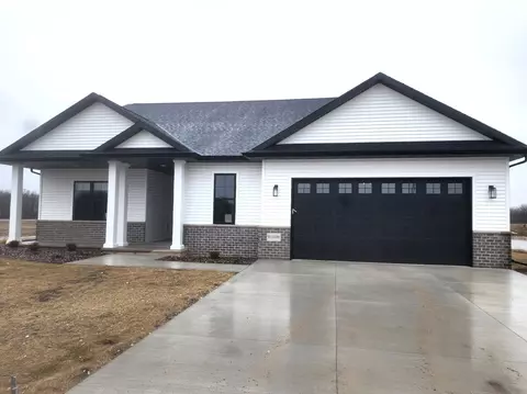 W5080 Blue Heron Circle, Sherwood, WI 54169