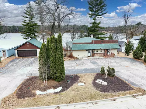 N2865 County Road Y, Clintonville, WI 54929