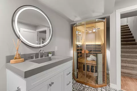 Bath - w5986 Daffodil Drive, Appleton, WI 54915 photo 6 of 6