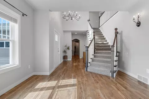 Entry Way - w5986 Daffodil Drive, Appleton, WI 54915 photo 3 of 6