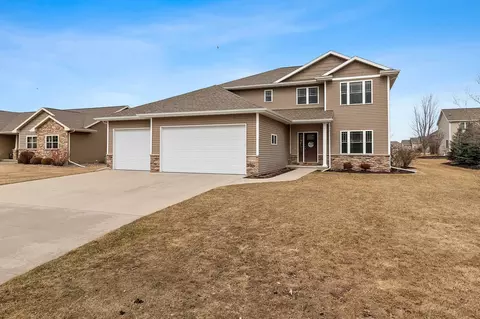 Exterior - w5986 Daffodil Drive, Appleton, WI 54915 photo 7 of 10