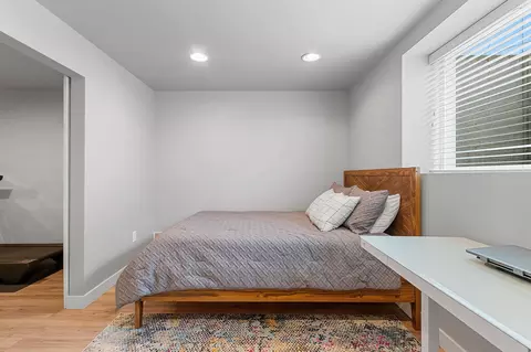 Bedroom - w5986 Daffodil Drive, Appleton, WI 54915 photo 9 of 9