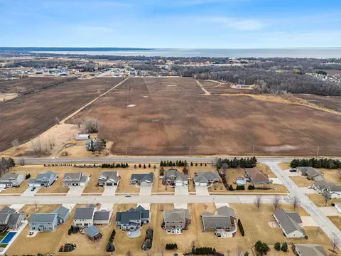 View/Area - w5986 Daffodil Drive, Appleton, WI 54915 photo 15 of 18