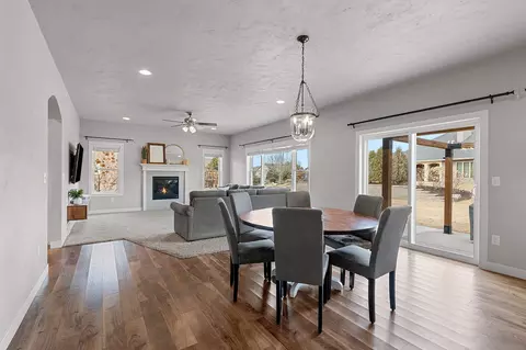 Dining - w5986 Daffodil Drive, Appleton, WI 54915 photo 1 of 3