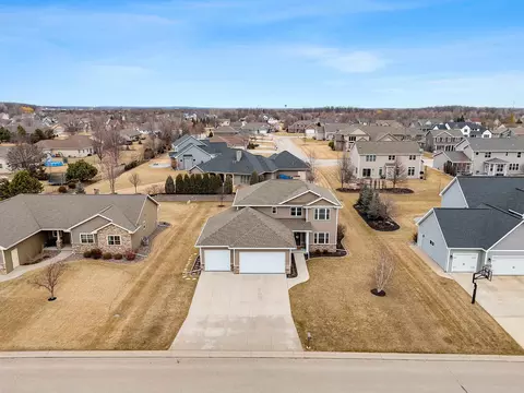 View/Area - w5986 Daffodil Drive, Appleton, WI 54915 photo 6 of 18