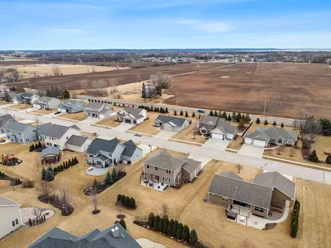View/Area - w5986 Daffodil Drive, Appleton, WI 54915 photo 10 of 18