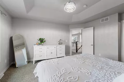 Bedroom - w5986 Daffodil Drive, Appleton, WI 54915 photo 3 of 9