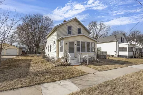 311 Union St, Neenah, WI 54956
