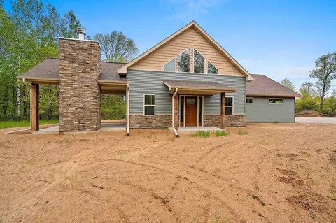 114 Birch Ct, Crivitz, WI 54114
