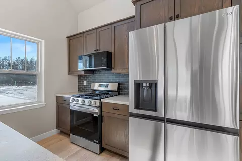 Kitchen - 116 Birch Ct, Crivitz, WI 54114 photo 3 of 5