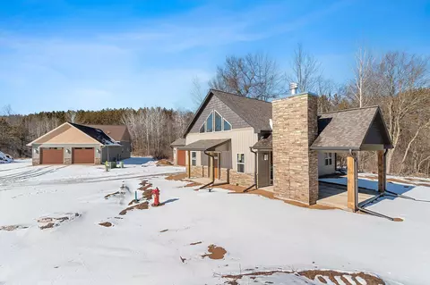 Exterior - 116 Birch Ct, Crivitz, WI 54114 photo 9 of 11