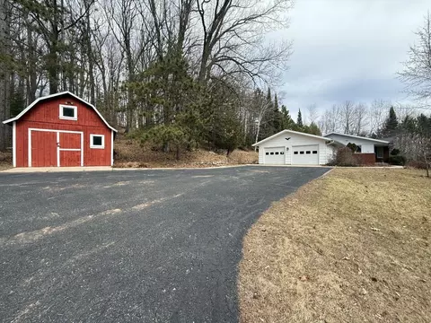 Exterior - 1300 Park Hill Dr, Gresham, WI 54128 photo 2 of 23