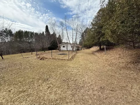 Exterior - 1300 Park Hill Dr, Gresham, WI 54128 photo 9 of 23