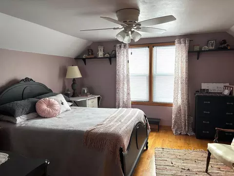 Bedroom - 730 E Fremont St, Appleton, WI 54915 photo 2 of 3