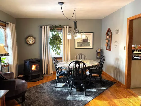 Dining - 730 E Fremont St, Appleton, WI 54915 photo 1 of 1