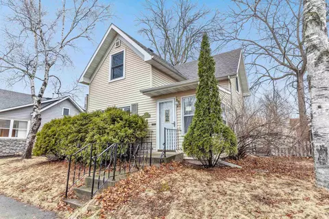 414 Klein St, Kaukauna, WI 54130