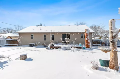 424 E Roeland Ave, Appleton, WI 54915 photo 37