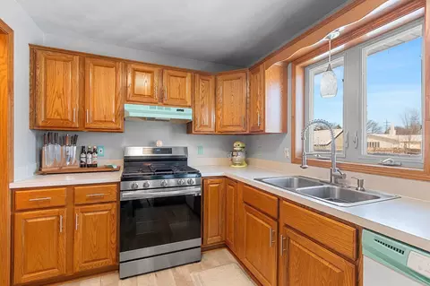 424 E Roeland Ave, Appleton, WI 54915 photo 18