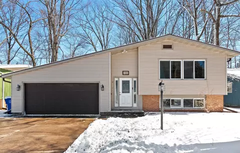 1830 S Telulah Ave, Appleton, WI 54915