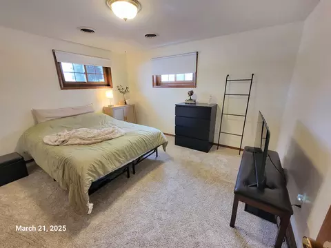Bedroom - 600 N Canterbury Dr, Appleton, WI 54915 photo 3 of 5