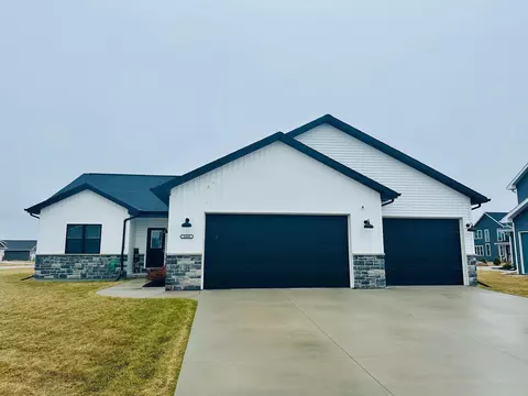 n9328 Rosella Drive, Appleton, WI 54915