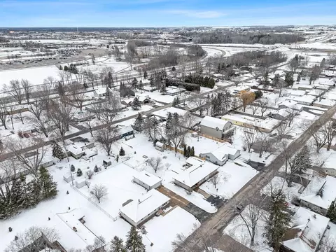 3321 W Florida Ave, Appleton, WI 54914 photo 9