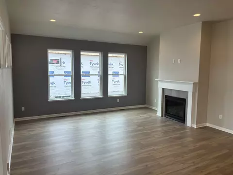 Living - 2532 E Baldeagle Dr, Appleton, WI 54913 photo 1 of 1