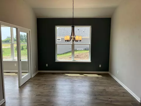 Dining - 2536 E Baldeagle Dr, Appleton, WI 54913 photo 1 of 1