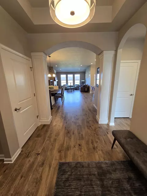 2560 E Baldeagle Dr, Appleton, WI 54913 photo 3