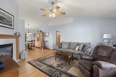 w5474 Red Clover Tr, Appleton, WI 54915 photo 6