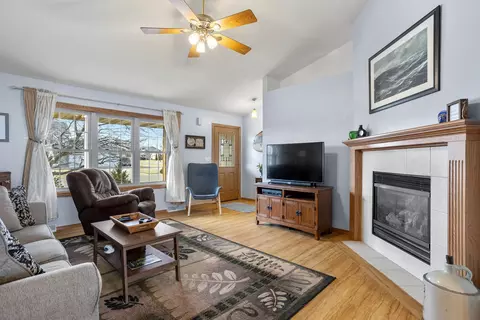 w5474 Red Clover Tr, Appleton, WI 54915 photo 4