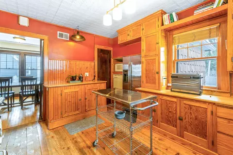 325 E Dall St, Appleton, WI 54911 photo 9